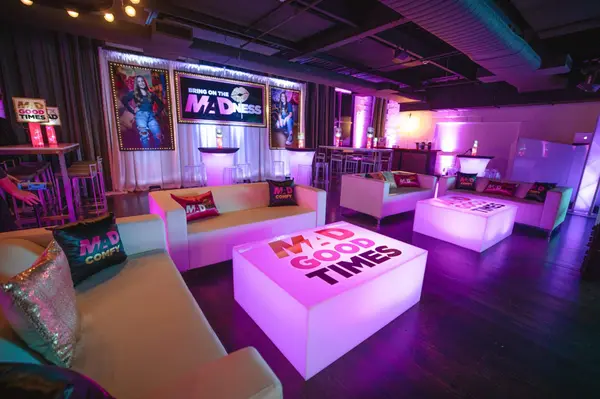 Hot Pink and Gold Lounge Setup