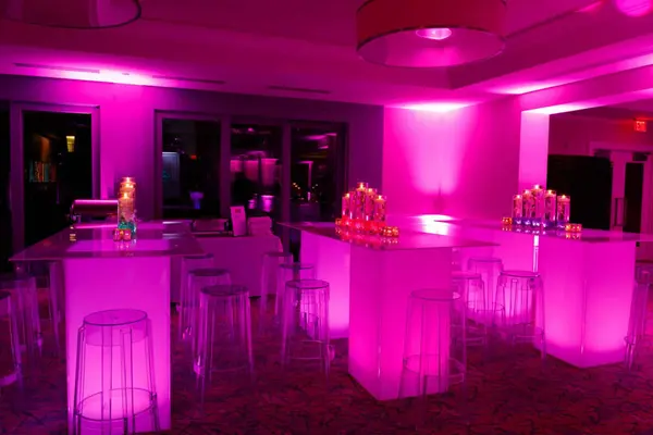 LED Airport Tables