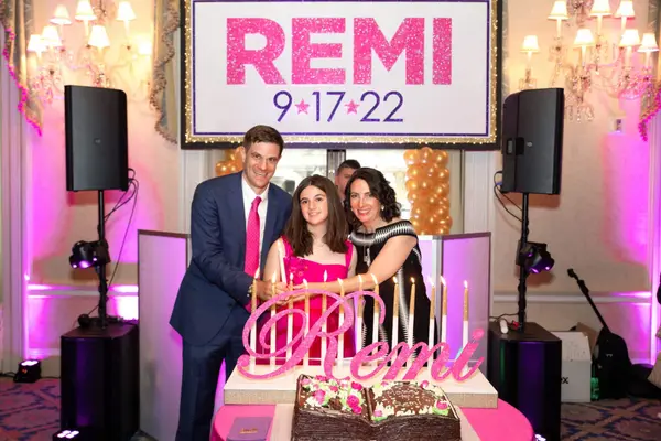 Hot Pink and Gold Candle Lighting Display