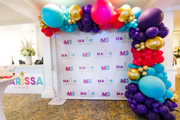 Bat Mitzvah Balloon Garland