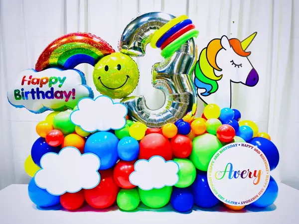 Rainbow and Unicorns Balloons Bouquet