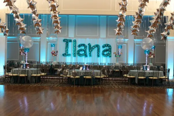 Teal Name in Balloons
