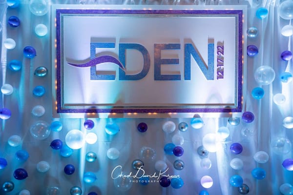 LED Bubble Wall