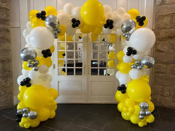 Yellow and White Organic Balloon Garland