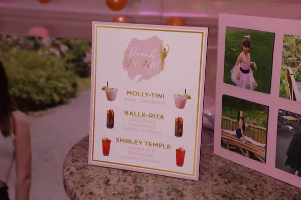 Signature Drink Sign