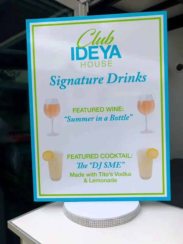 Custom Cocktails Sign